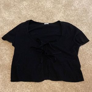 Garage tie front top